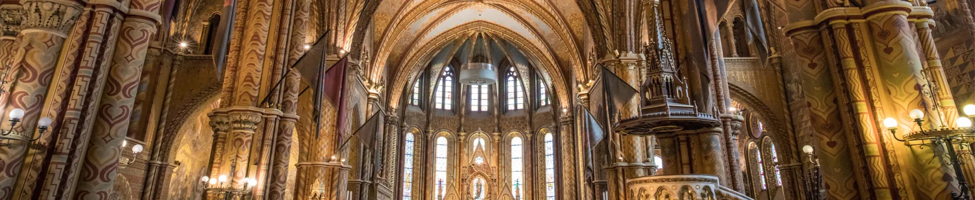 Торжественный интерьер — атмосфера уважительного прощания